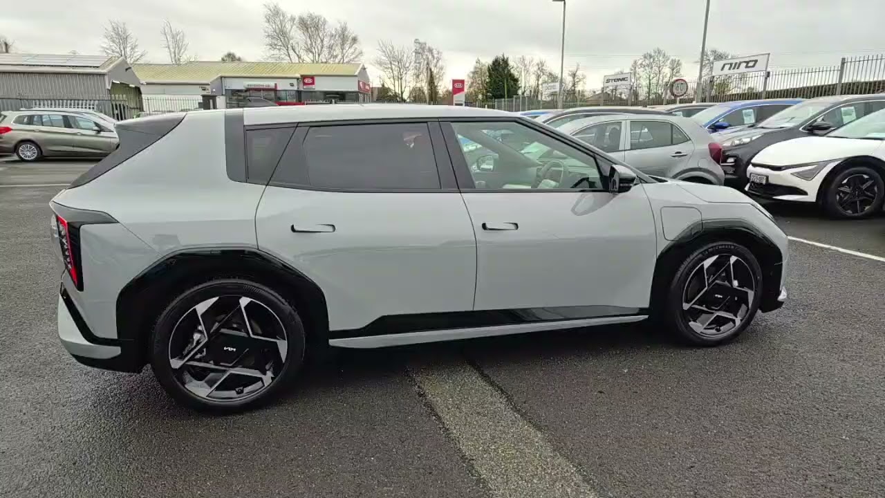 261KE2891 - 2026 Kia EV4 GT Line 81Kw Pre-Reg 0 APR RefId: 715607