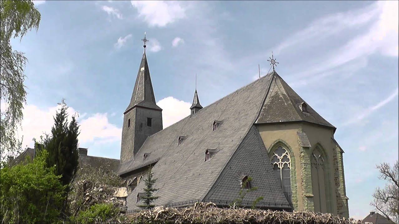 Glockenläuten der Klosterkirche St.Petri in Arnsberg/Oelinghausen