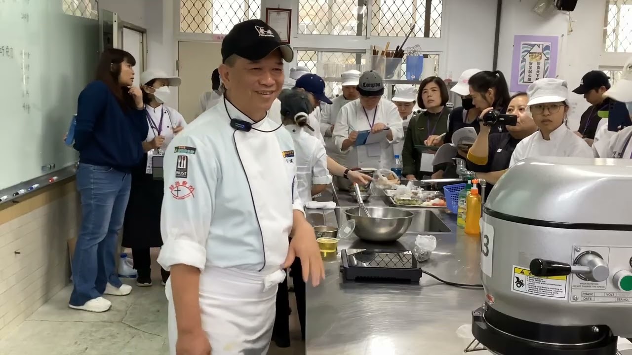 蛋糕體製作1-黃O達教授