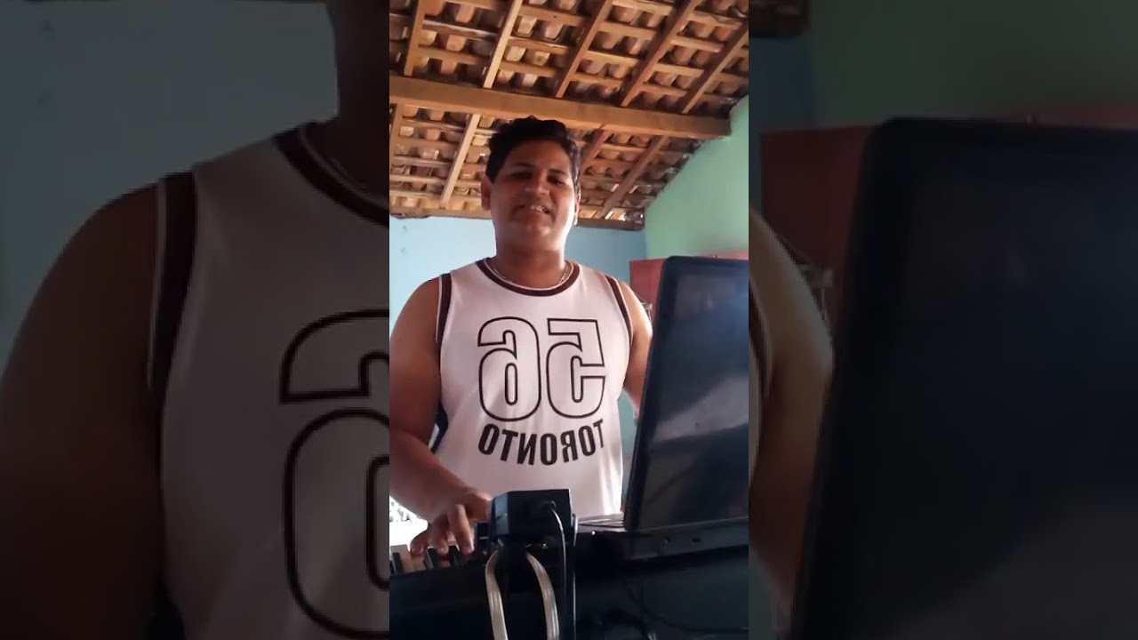 SÓ ENSAIANDO EM CASA