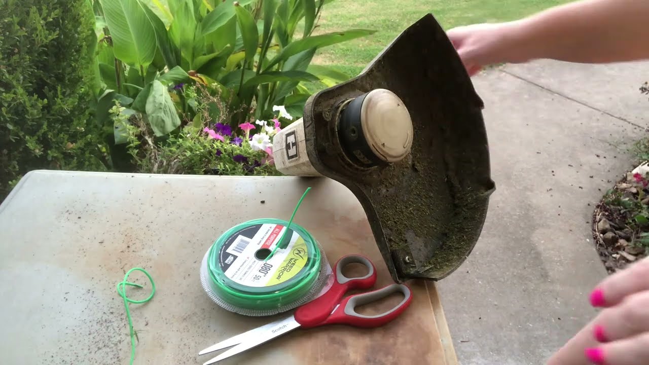 Hart 40v Cordless 12” String Trimmer Weedeater line replacement & how to self feed. Battery powered