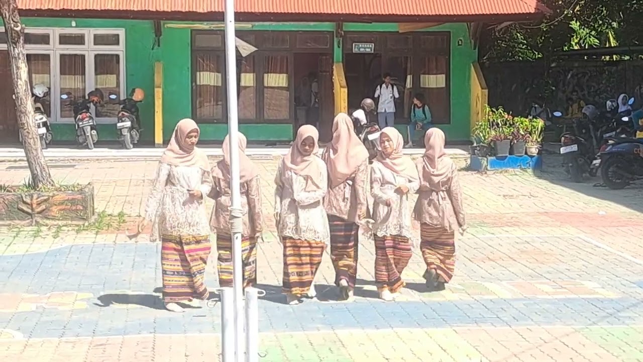 Dana Dani Solor (classmeeting Osim MAN Kupang) grup Tenji