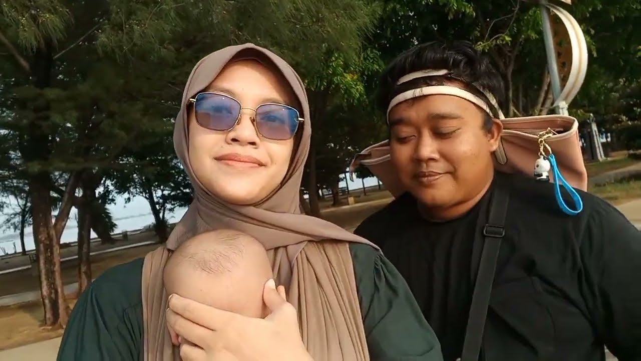 Di Pantai Boom Tuban | 25.10.2025