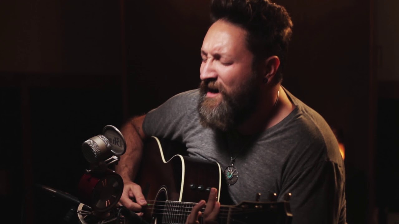Nolan Neal | “Hand In Hand”