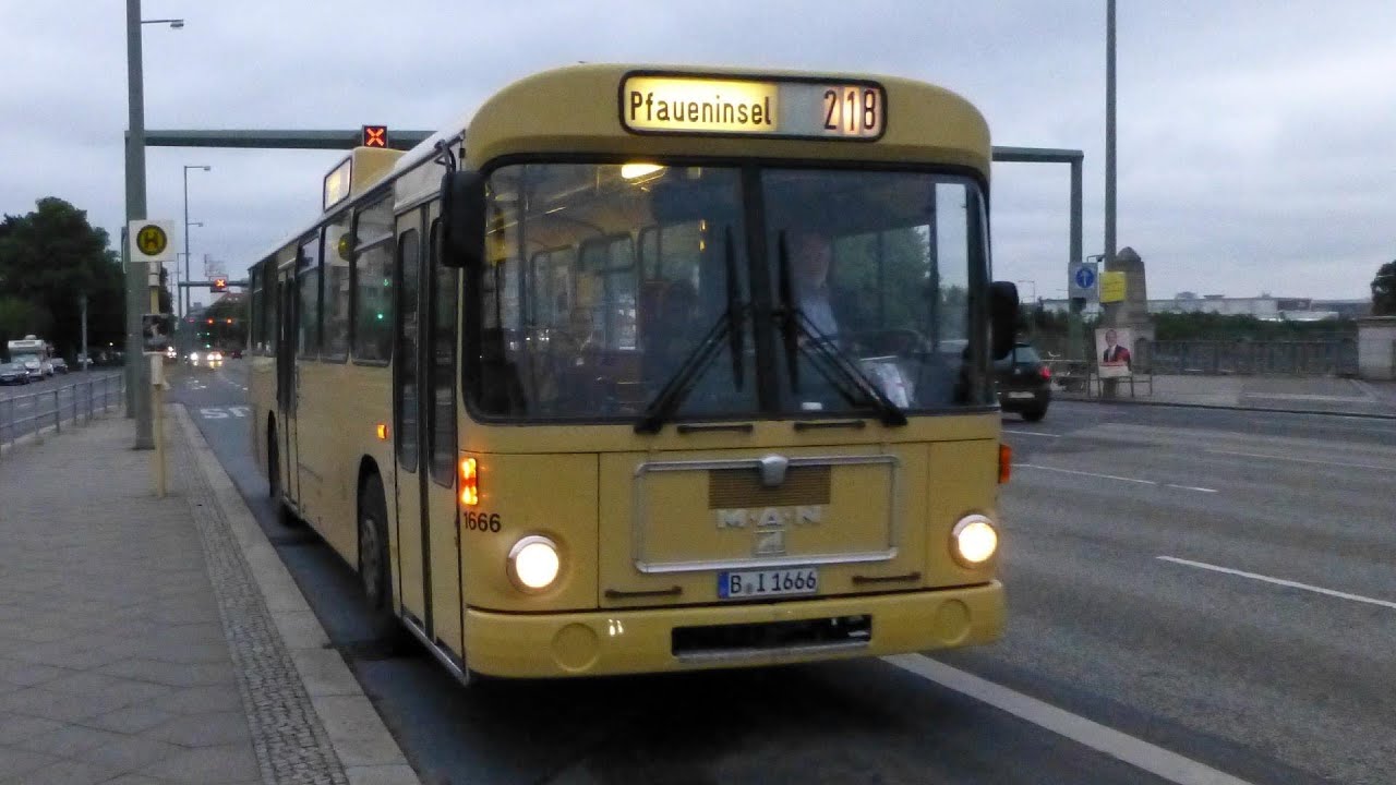 Oldtimer Bus MAN SL 200 auf der Linie 218 (Bus Berlin)