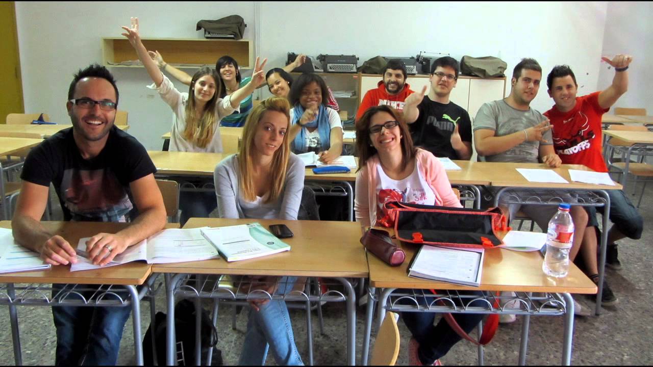 IES LES ALFABEGUES. MOMENTOS