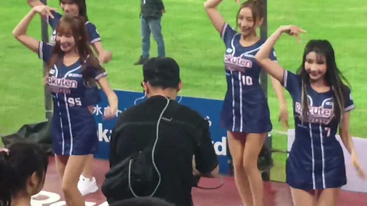 20230402_RAKUTEN GIRLS_中場表演