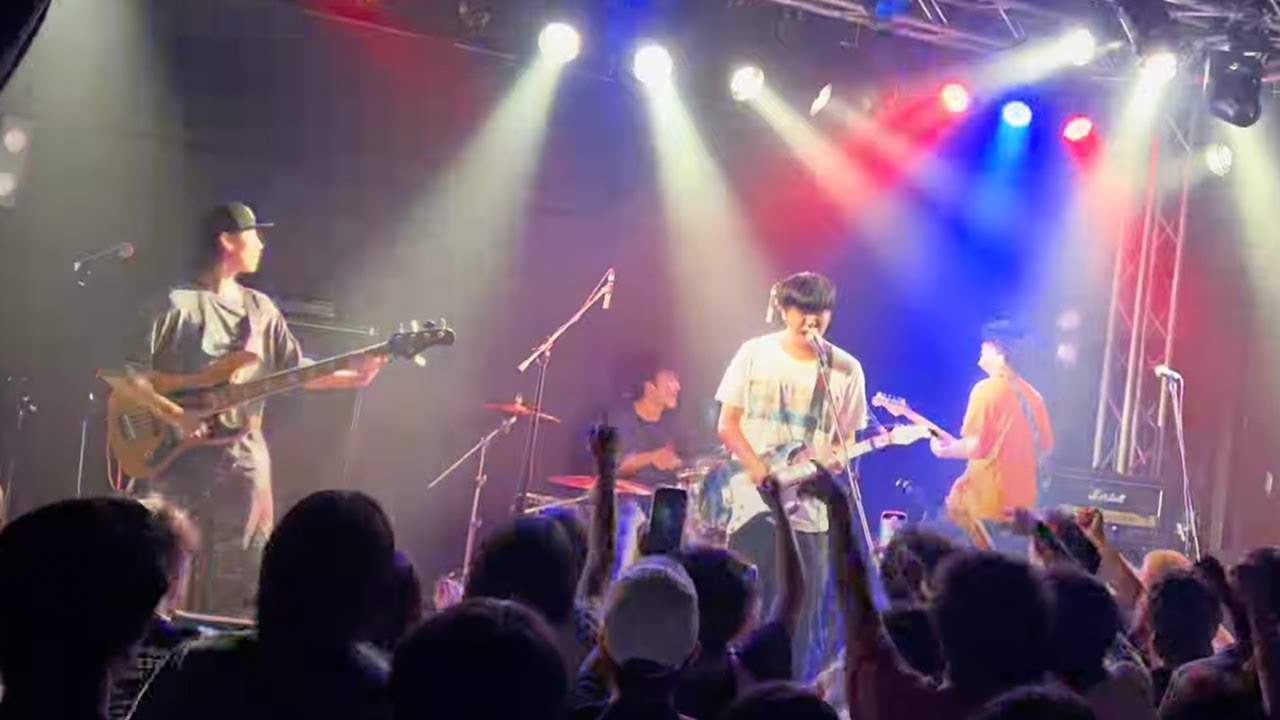 ストラトキャスターシーサイド Suspended 4th コピー 高校生バンド