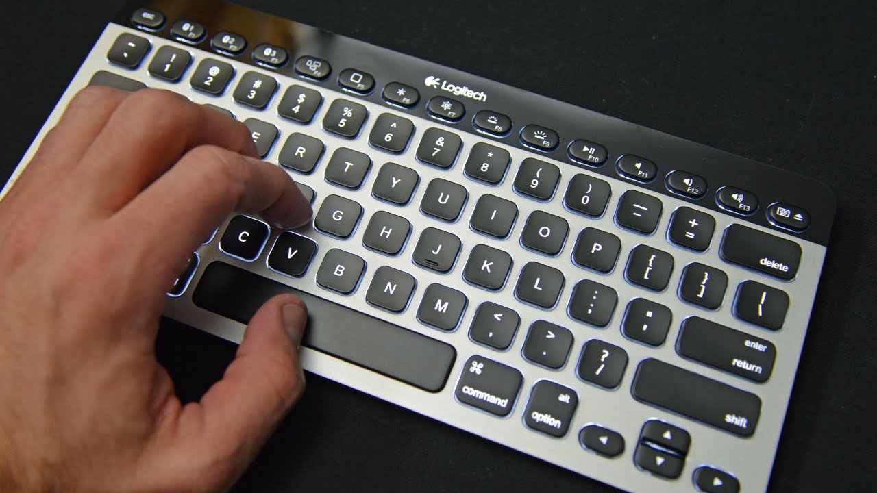 Клавиатура Logitech Bluetooth Easy-Switch с подсветкой для Apple (K811): распаковка и обзор.