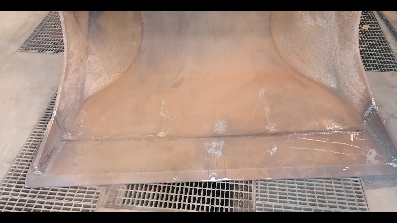 Bucket repair changing cutting edge