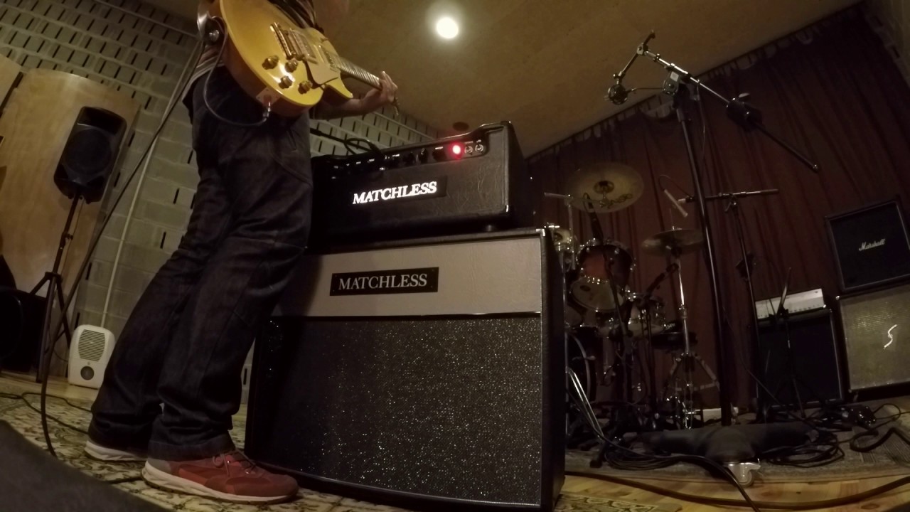 Matchless HC 30, Gibson Les Paul R7 Gold Top Custom Shop with Peter Florance Voodoo pickups