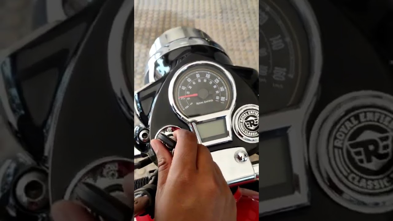 NEW CLASSIC 350 REBORN. Instrument cluster problem. Royal Enfield Classic 350 reborn