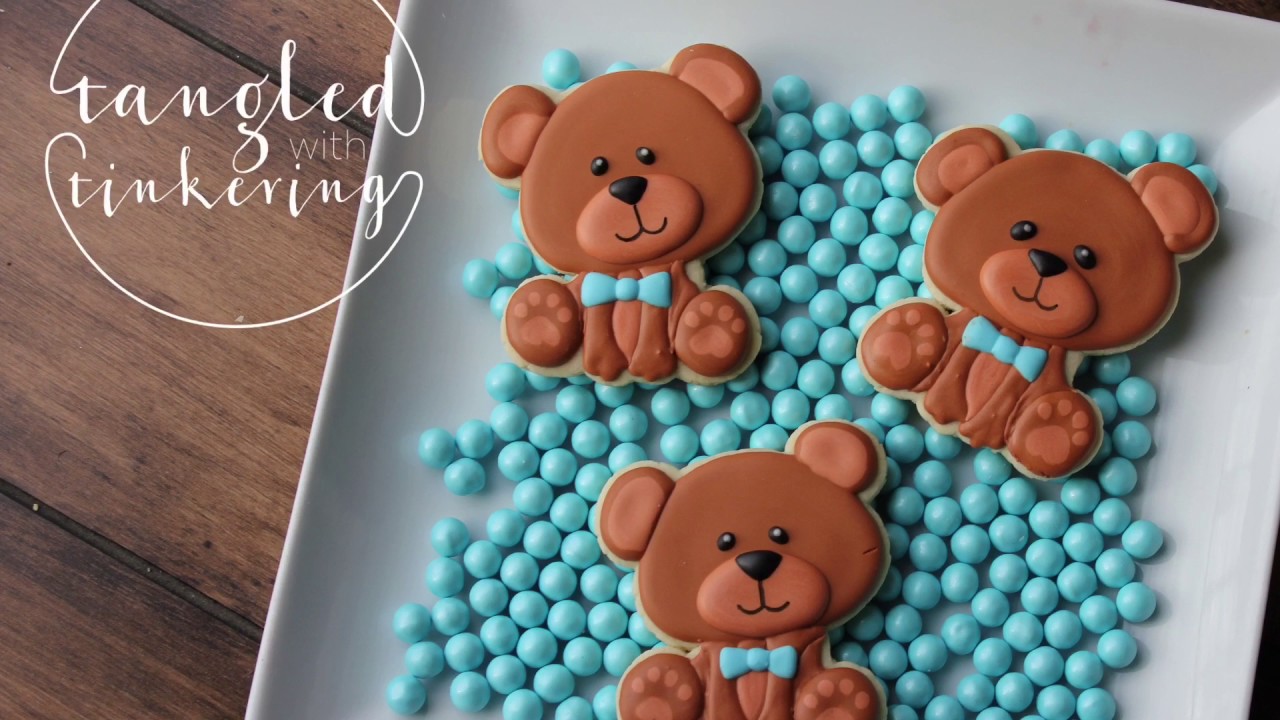 Teddy Bear Decorated Cookie Tutorial