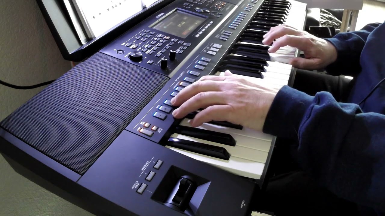 Hallelujah Cover By wimpie