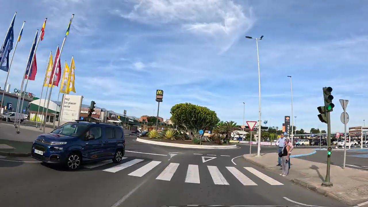 RECORRIDO POR IKEA GRAN CANARIA