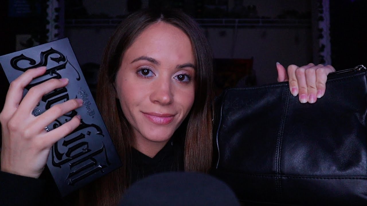 ASMR / Black Triggers For Sleep (tapping & scratching) 🖤