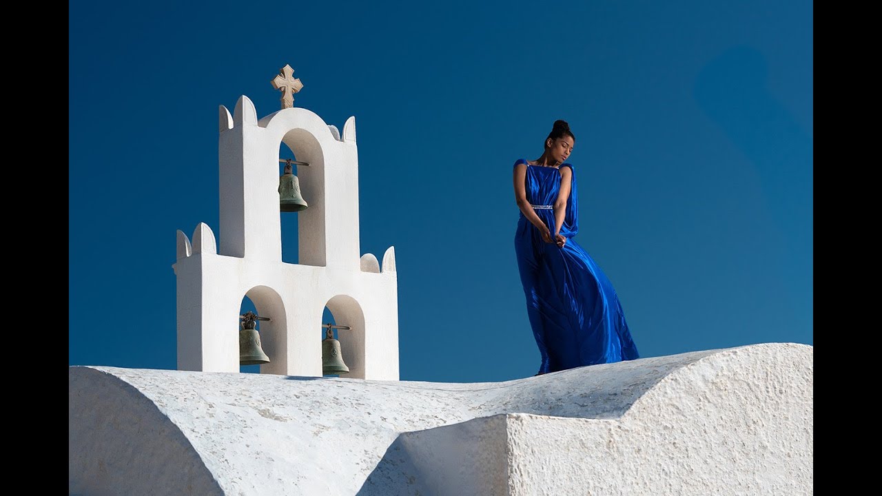 Hannah Couzens overcomes multiple lighting challenges with the Profoto B10 and light shaping tools