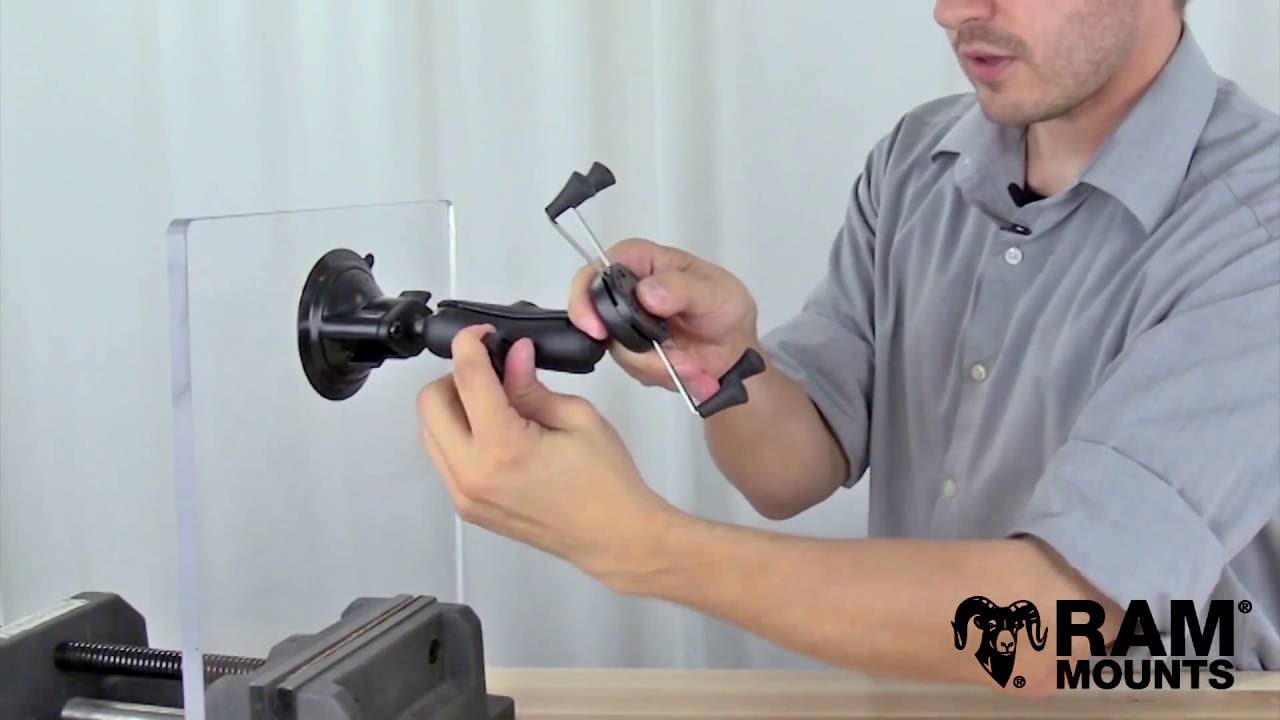 RAM® Twist Lock™ Suction Cup Mount with Universal X Grip® IV Large Phone Phablet Holder