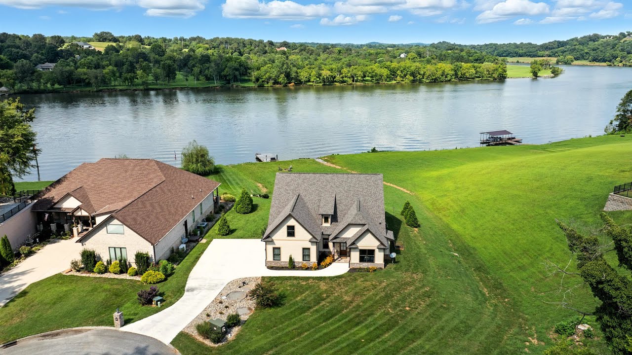 Luxury Riverfront Home for Sale in Loudon, TN | Waterfront Property Tour