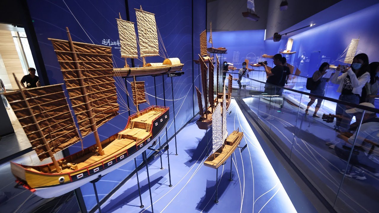 Live: Peek into China's boat evolution at Yangzhou China Grand Canal Museum