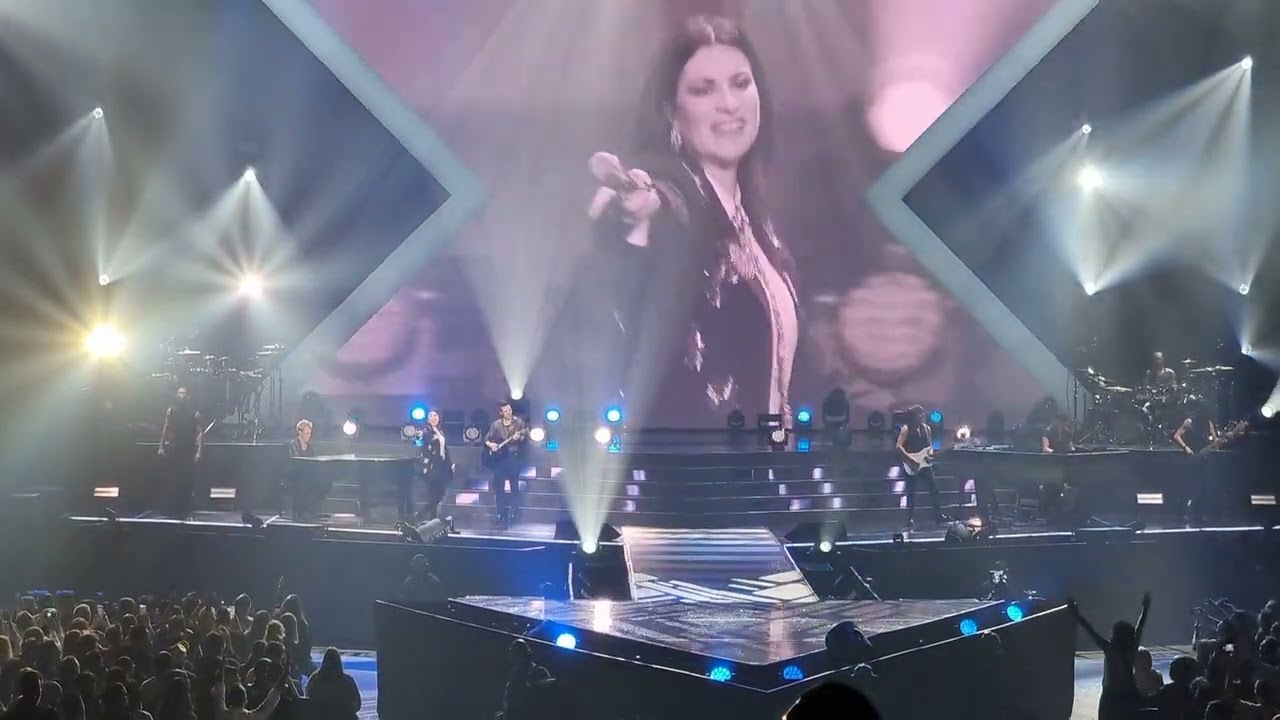 Laura Pausini: Non è detto/Lato destra del cuore/Non hai mai smesso/In assenza di te @Brussels 2024