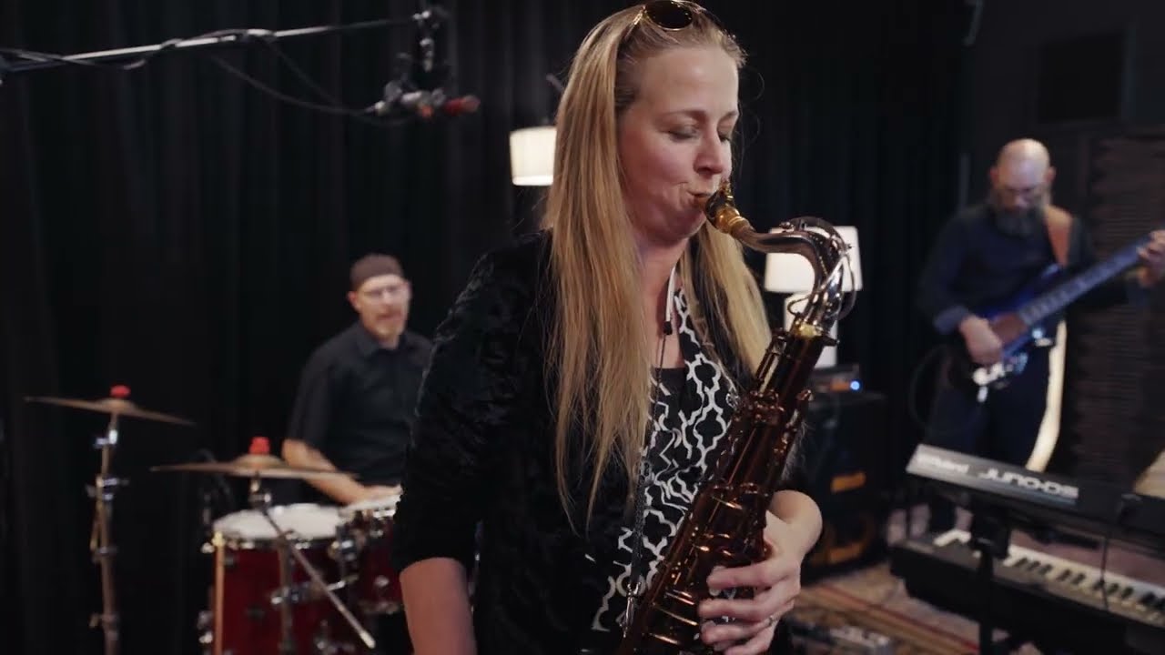 The Diamond - Steve Bach and Alisha Pattillo