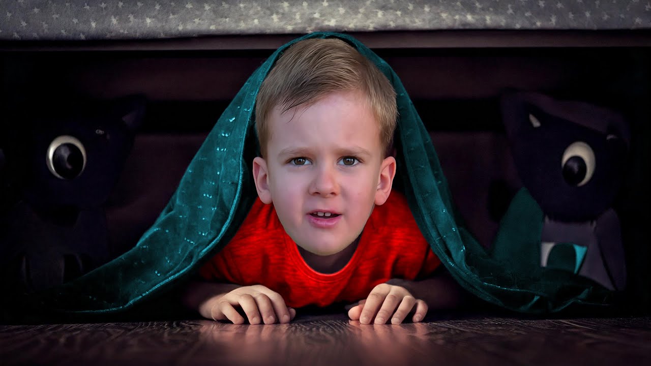 😲 Ne ASCUNDEM sub PAT 😱 Ne caută MONȘTRII 🤯