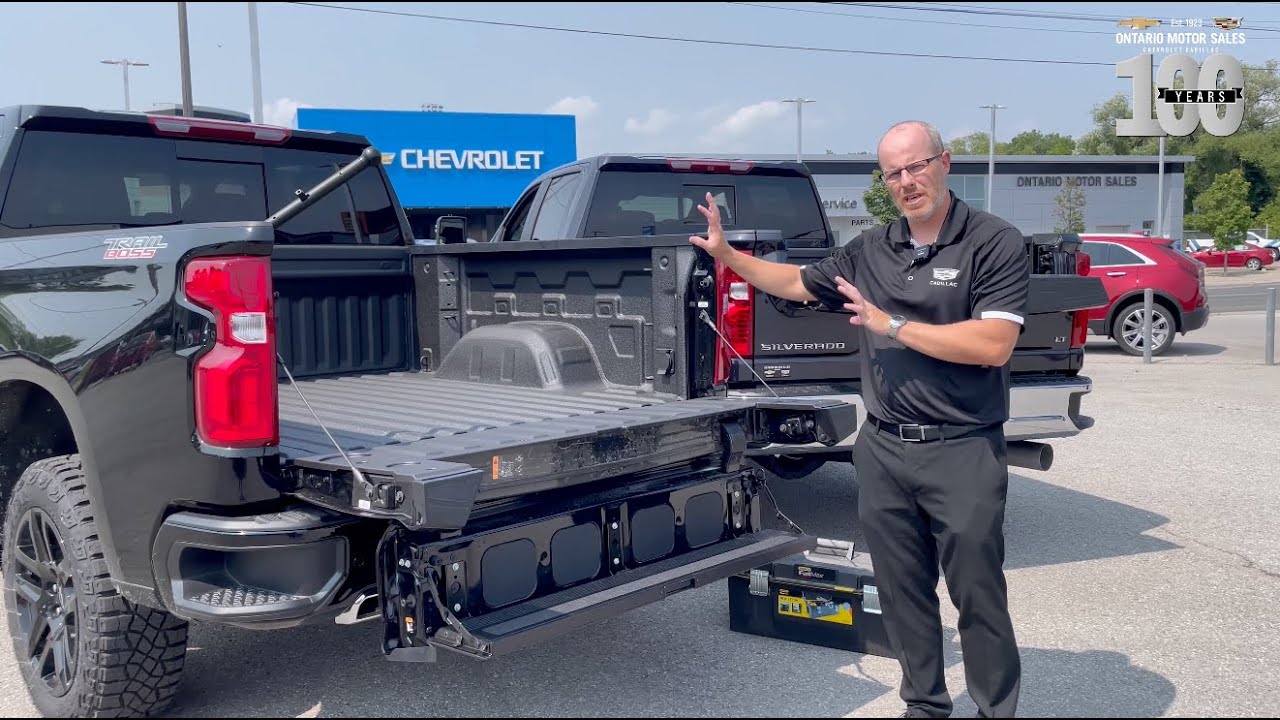 The 2023/2024 Silverado Multi-Flex Tailgate