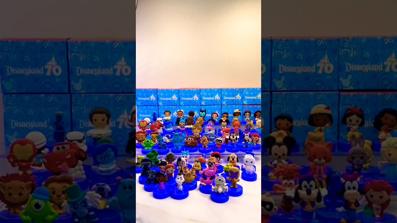 Коллекция Disney 70 McDonald's Happy Meal — к 70-летию компании.