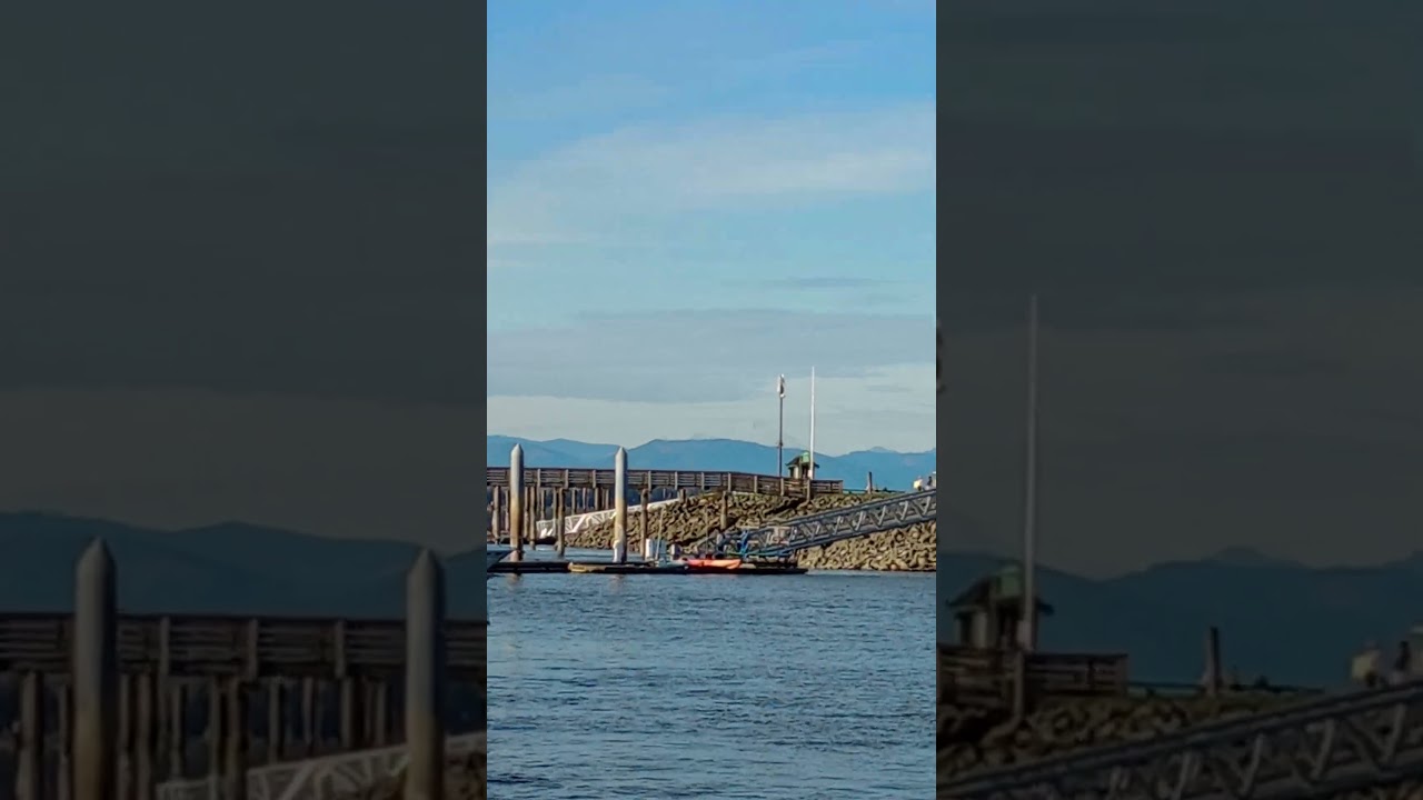 police boat doing 60 in no wake zone. above the law.