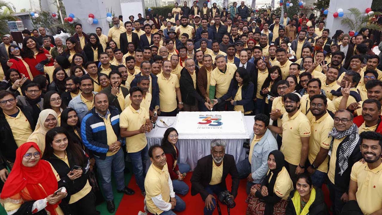 সাংবাদিকতা প্রসঙ্গে ডেইলি স্টারের সম্পাদক মাহফুজ আনাম | Daily Star editor Mahfuz Anam on Journalism