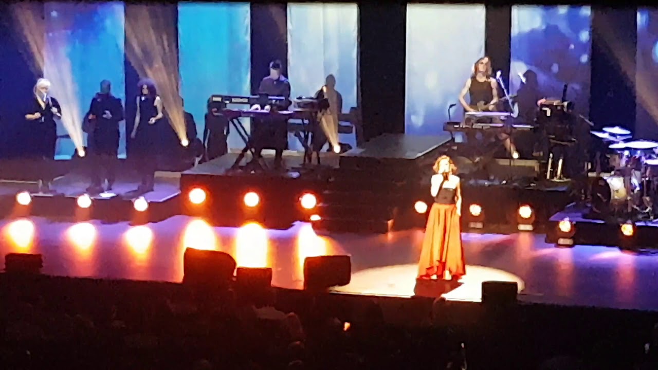 Burn Tina Arena live at the Colosseum Rooty Hill 15.12.19