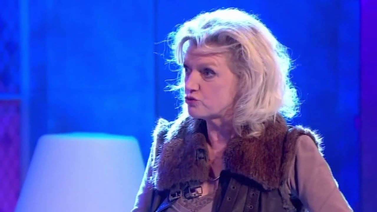 Slapping Kids Yes Or No? | Ding Dong Debate - The Alan Titchmarsh Show