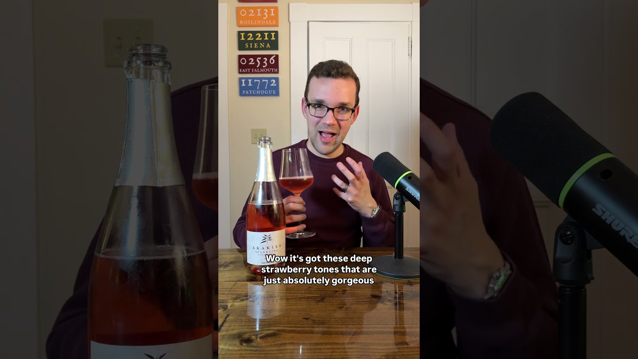 What&rsquo;s in my glass? Akakies! 🇬🇷 #greekwine #greece #wine #winereview #winetasting #europe #boston