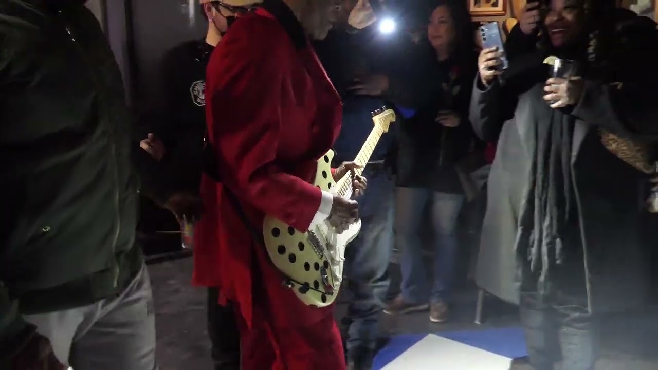 Buddy Guy You Know I Love Love You Baby / Take Me To The River Jan 30 2026 Legends Chicago Nunupics