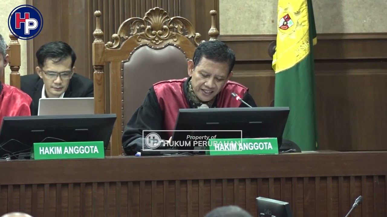 SATU HAKIM BERBEDA PENDAPAT (DISSENTING OPINION) PADA PEMBACAAN VONIS YOKI FIRNANDI, AGUS DAN SANI