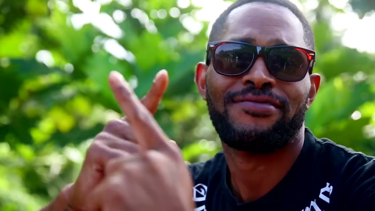 Nakuvukuvu Swingers - Na bula ni kua  (Official Music Video)