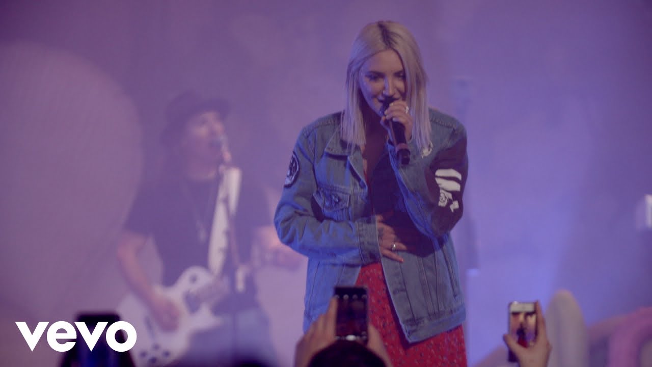 Julia Michaels - What A Time (Live On The Honda Stage At House Of Blues Chicago)