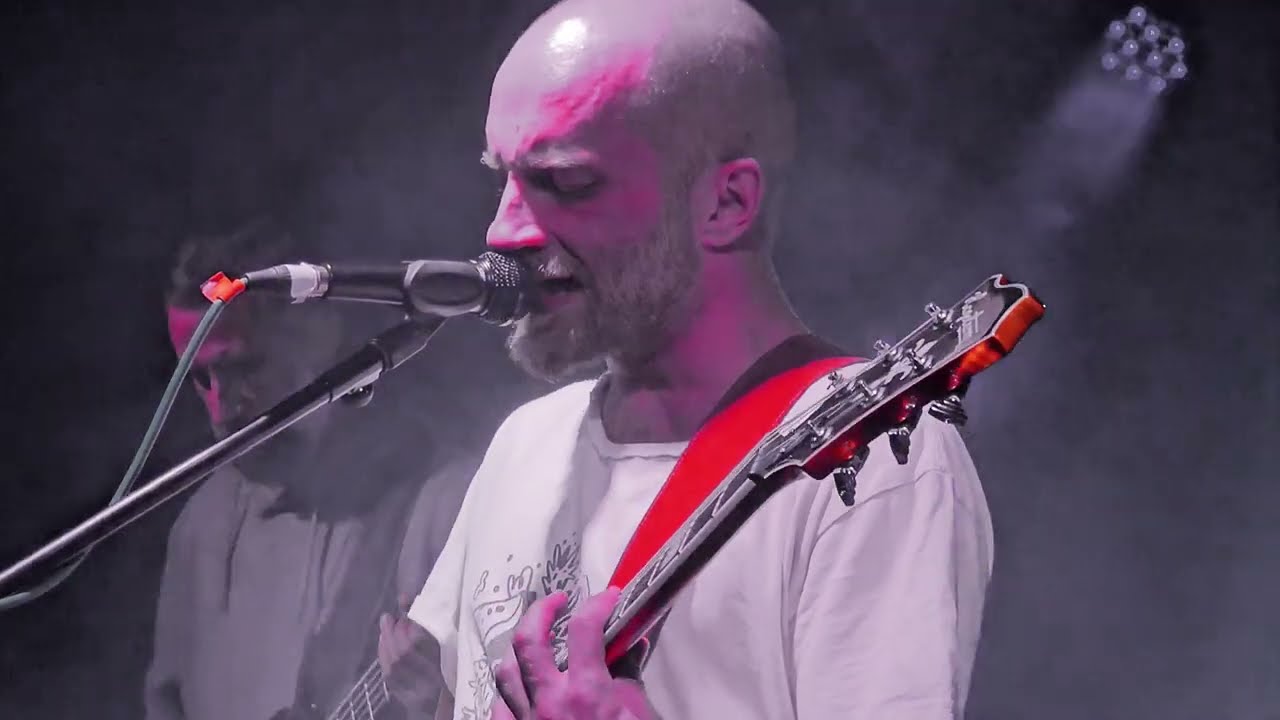 FLUTURI PE ASFALT- Tot (live at Hardward Pub Cluj RO nov2024)
