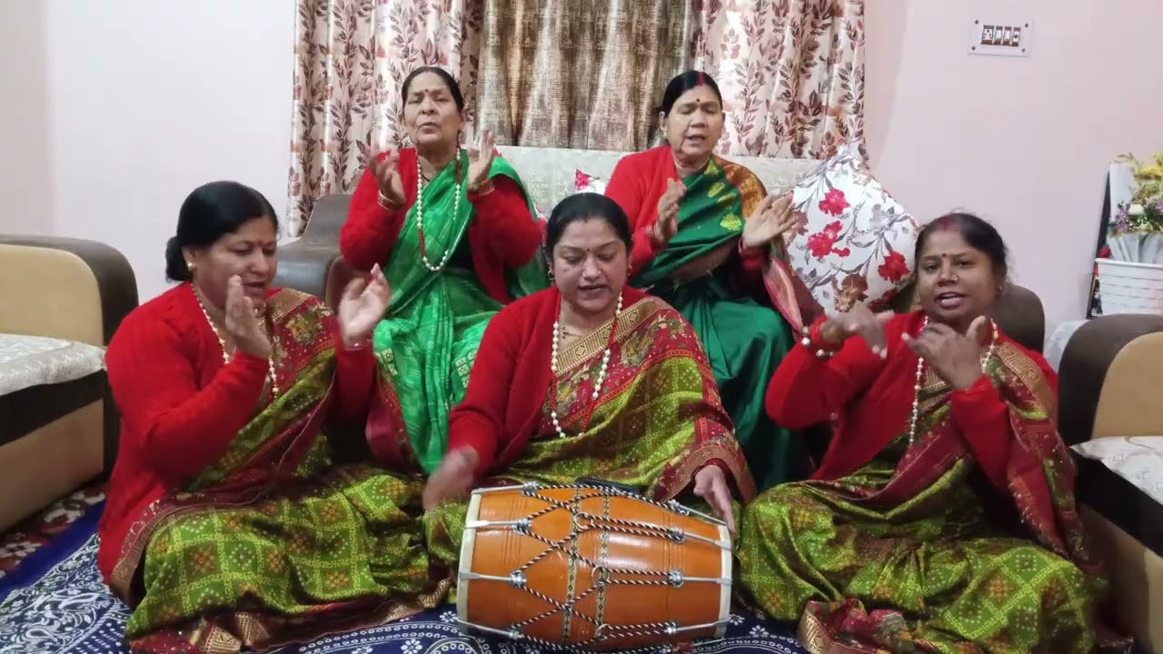 मुरली मुरली मुरली कन्हैया तेरी मुरली पर मर गई रे/#viral #bhajan 
