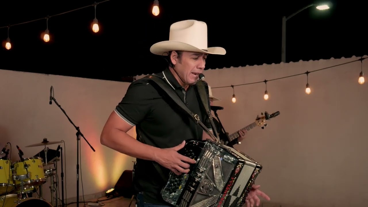 Arráncame el corazón de Ramón Ayala, con mucho respeto y admiración…. Al estilo de Maury Hernandez 
