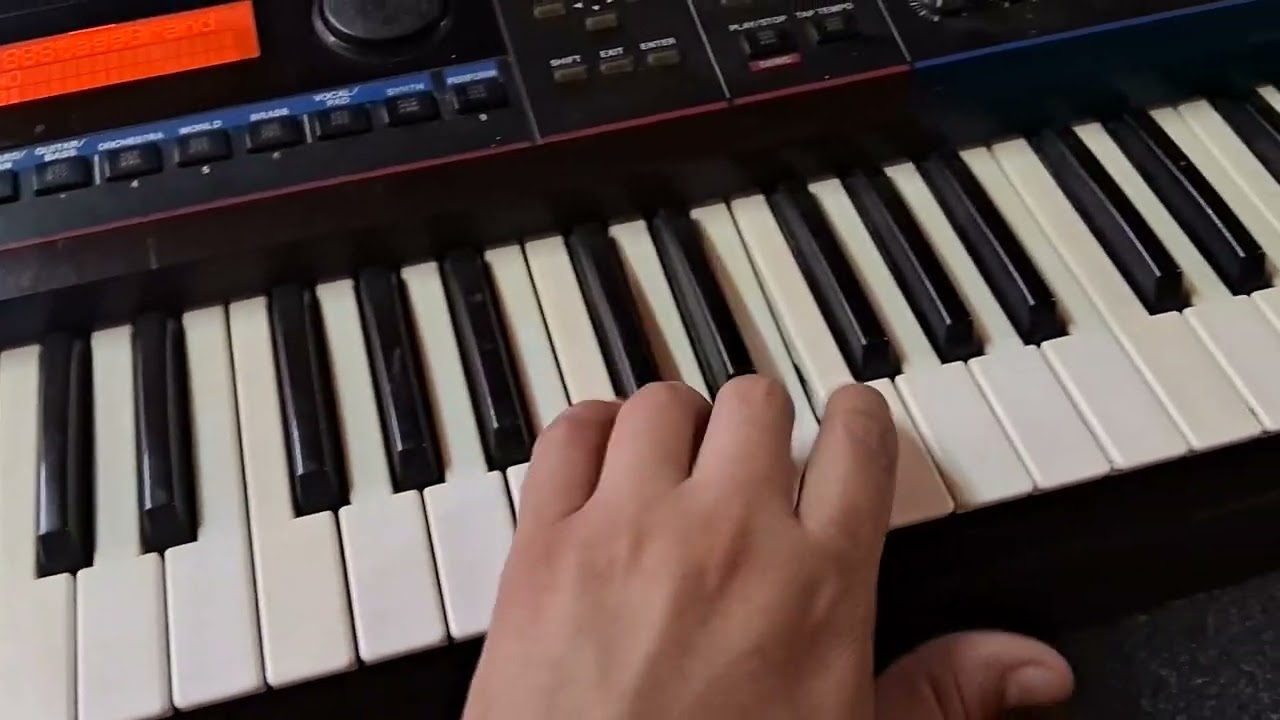 Reparacion Roland Juno-Di Low Battery, ¡Solucionado!