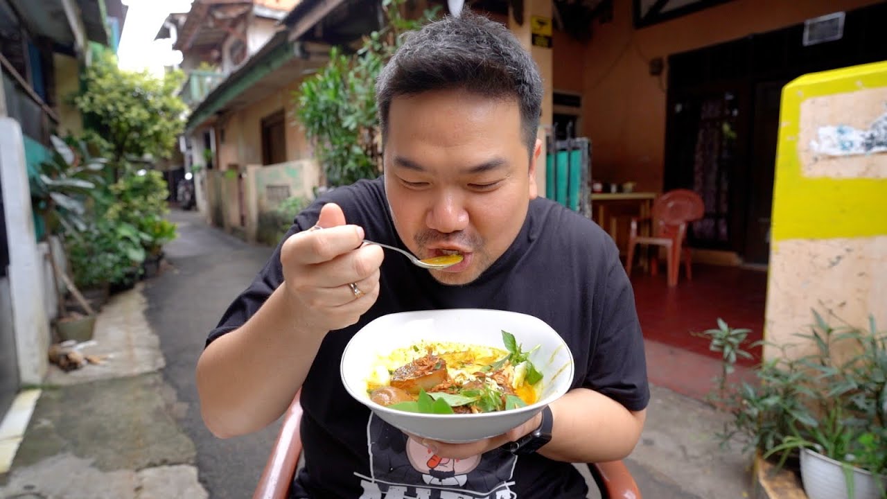 NEMU MAKANAN DALEM GANG YANG 4 JAM LUDES!!!