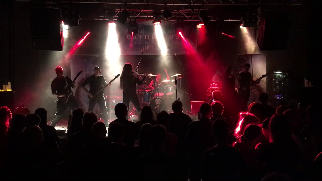 Cathubodua - The Chasing Horde & A Treacherous Maze LIVE