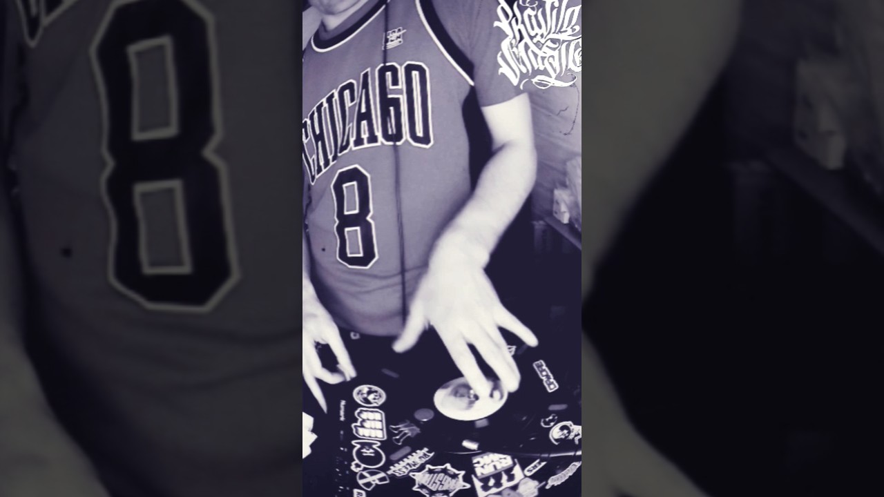 practice on numark pt01 scratch | new beat on maschine | 