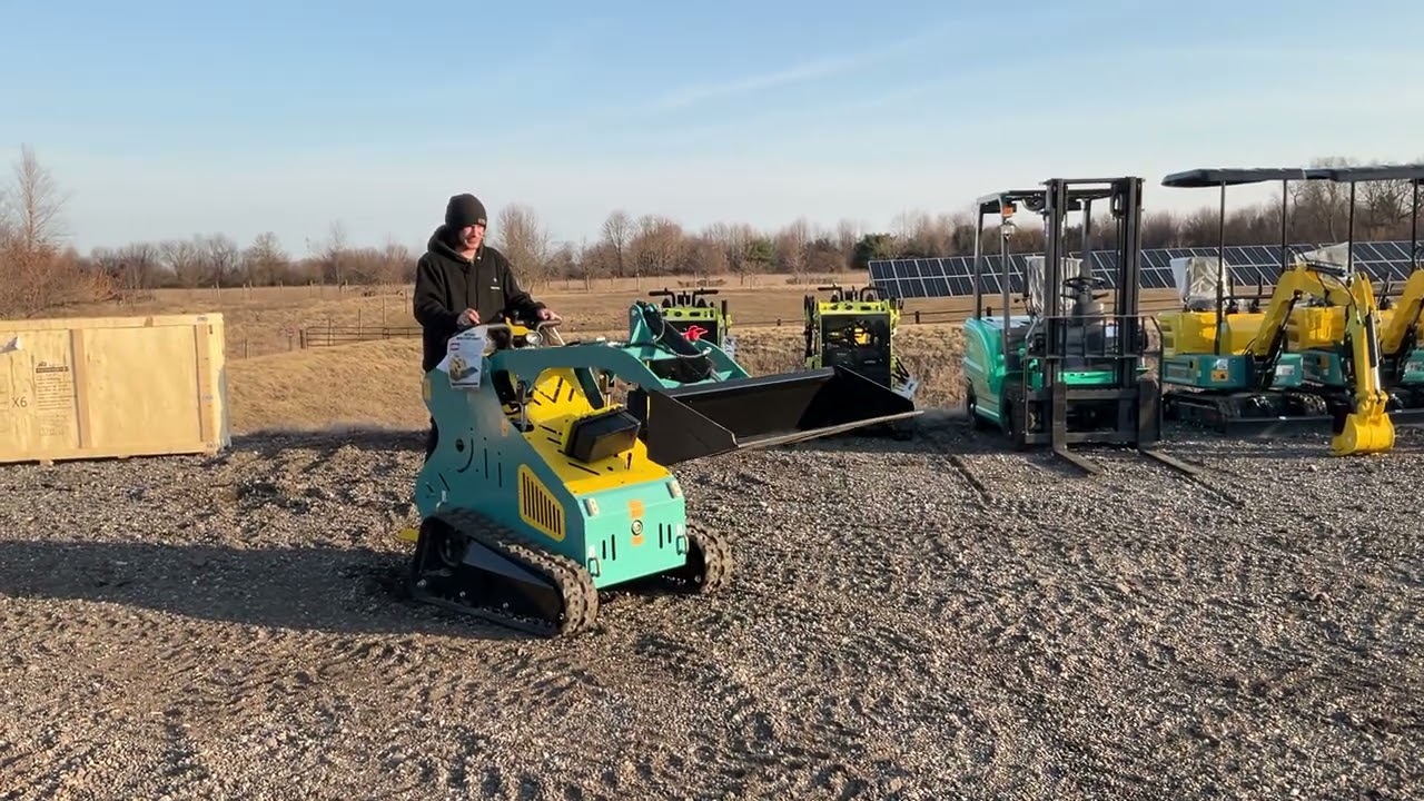 Lot 1001 Mach Pro MP-S300 Mini Skid Steer