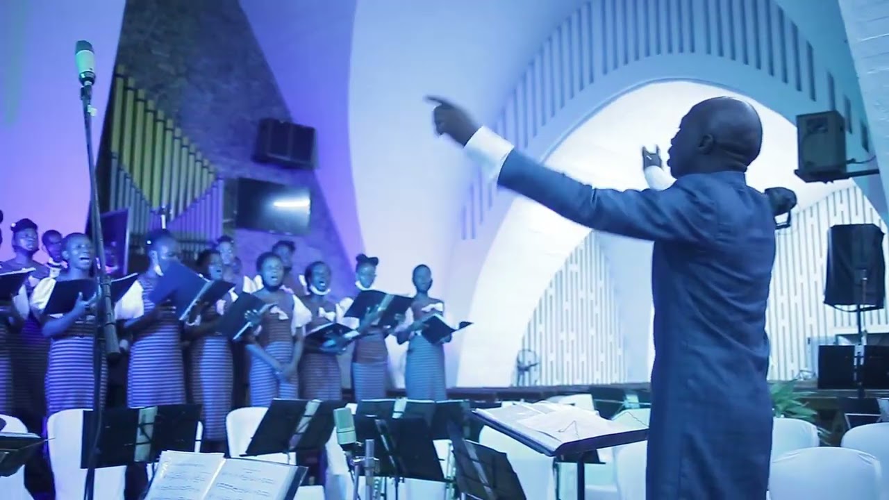 Hallelujah Chimle by Chinedum Oswinigwe