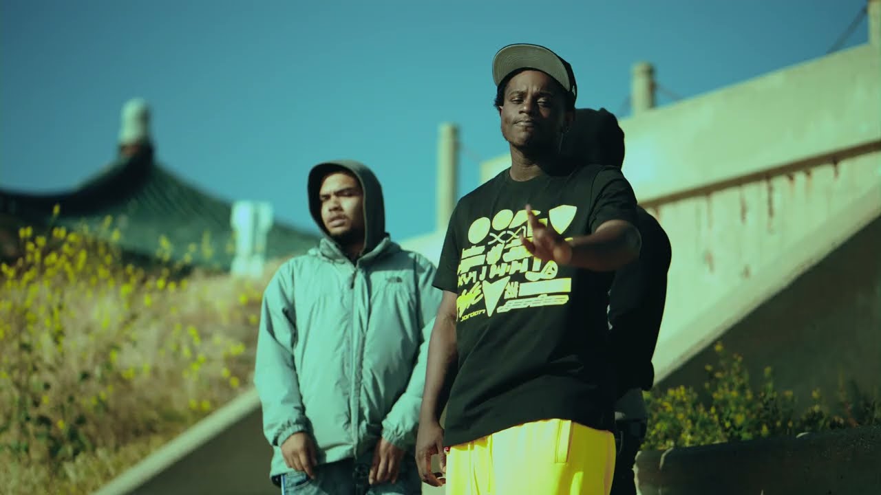 Bnice3z feat. BoyBoyGunna98 - Used 2 This (Official Video)