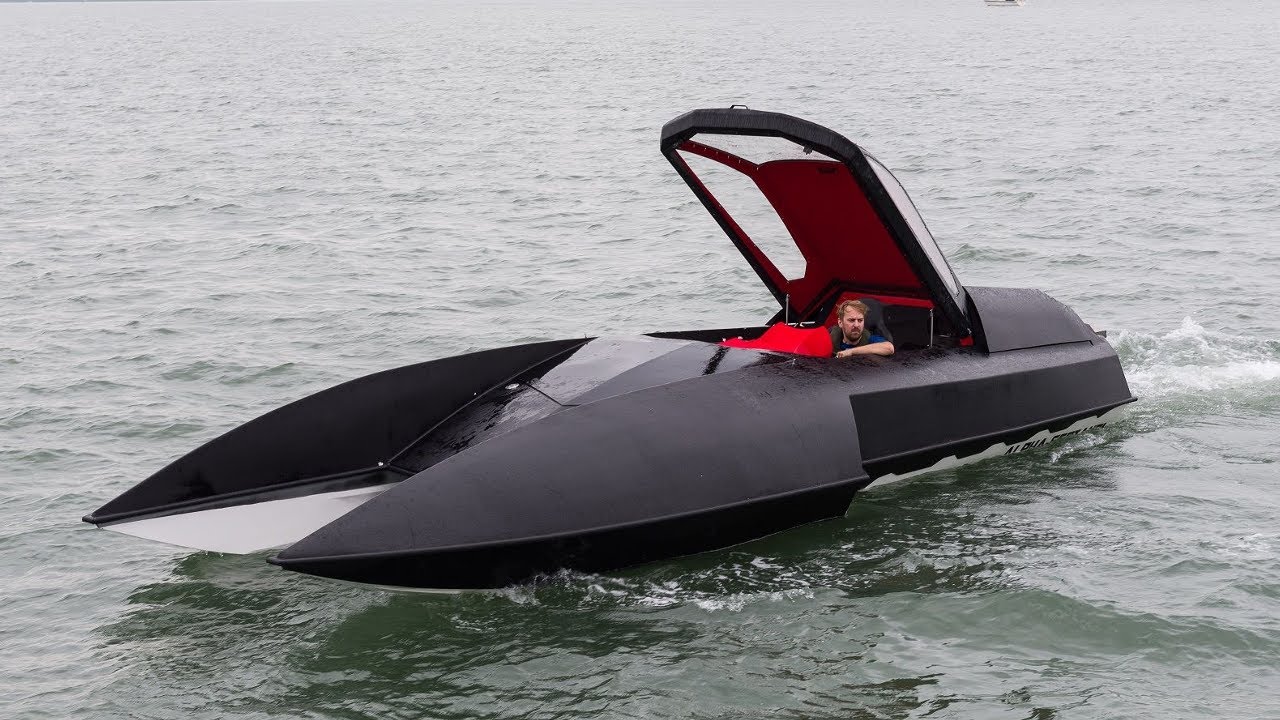7 MOST UNIQUE EXTREME BOATS