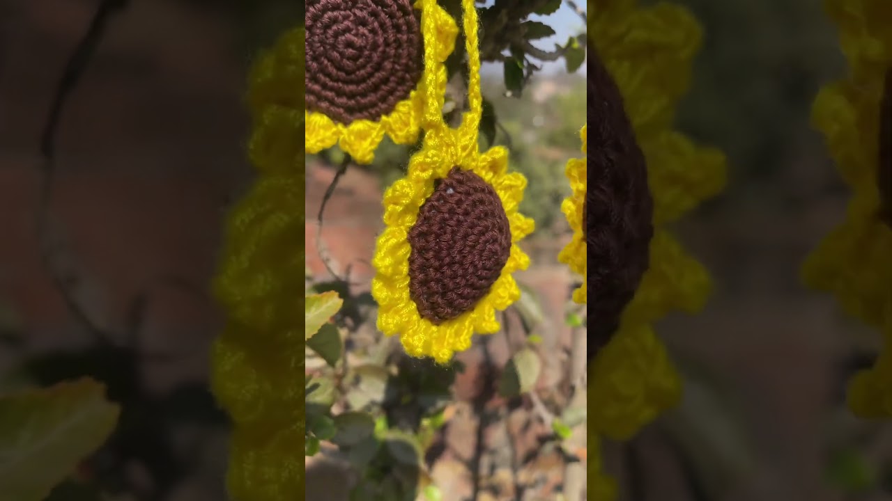 Small Hooks, Big Dreams | Sunflower Charms #crochet #handmade #crochetpatterns #sunflower